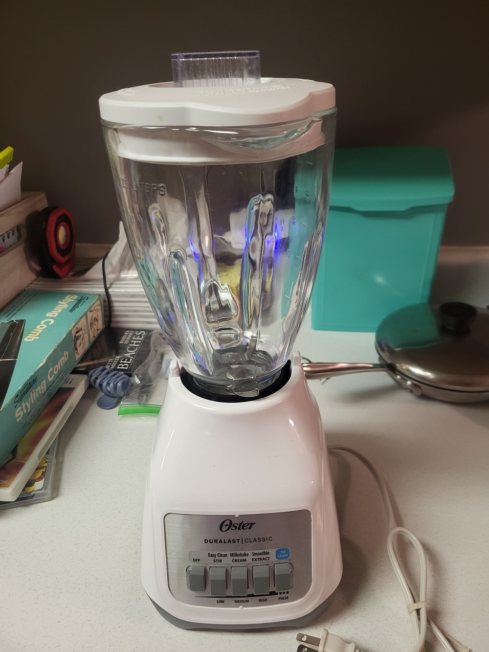 Oster White Duralast Classic Blender - White